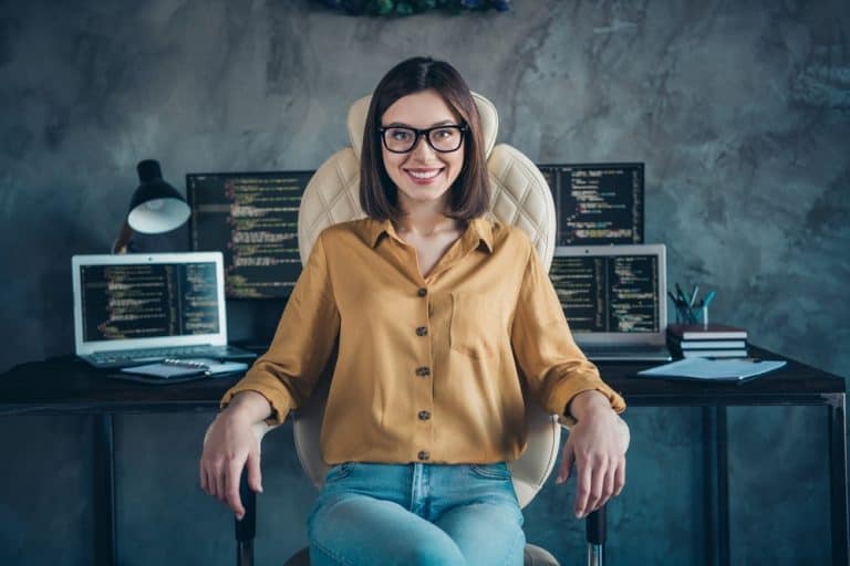 Windows PowerShell vs CMD: Why PowerShell is Better