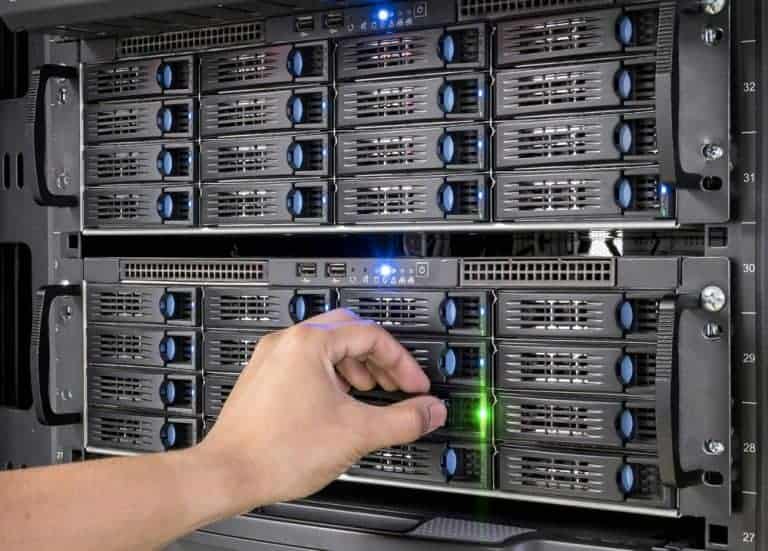 RAID 5 vs RAID 6 Compared: Which is the Better RAID?
