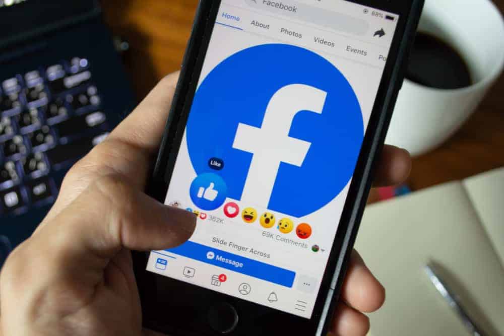 Comment détacher quelqu'un sur Facebook