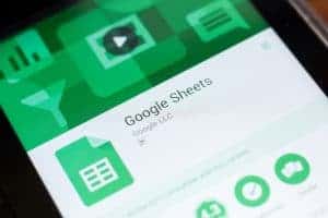 How to Lock a Row in Google Sheets