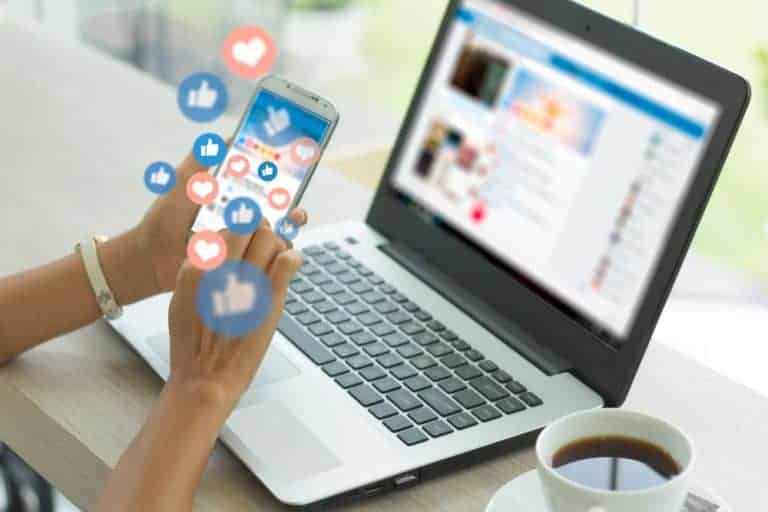 How to Restrict Someone on Facebook