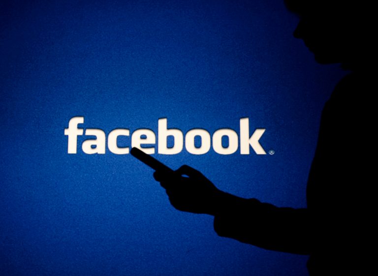 How to Tag Someone in a Facebook Post