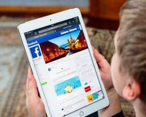 How to be Invisible on Facebook