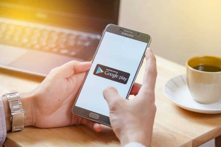 How to Logout of Google Play