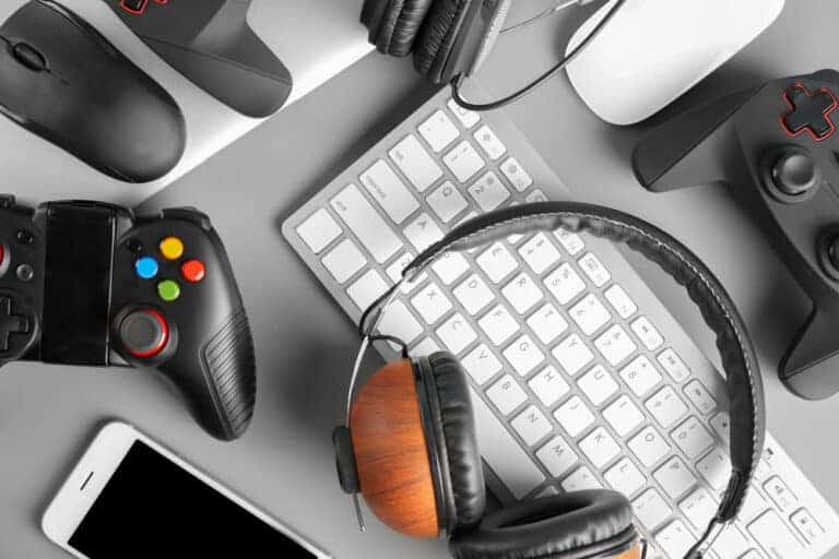 5 Best Tech Gifts Under 100 USD