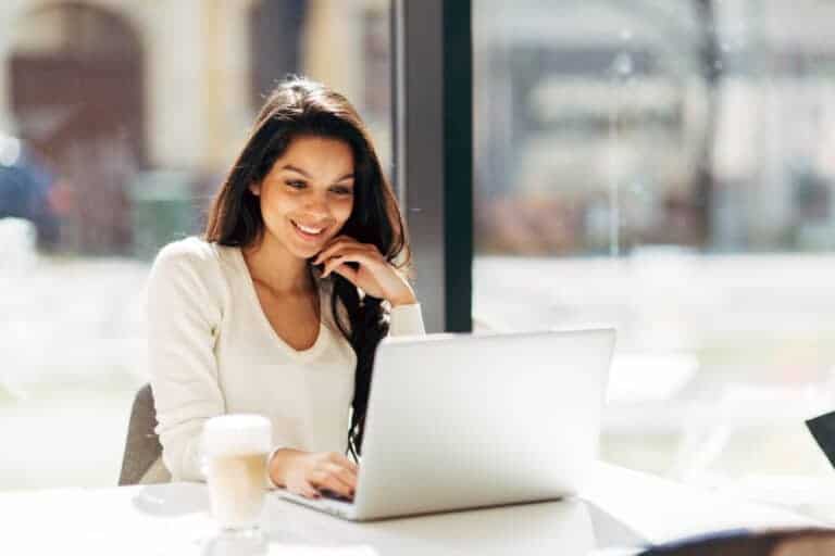 How to Find Laptop Model on Windows 10