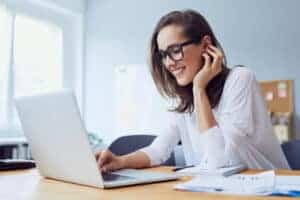 How to Install Windows 10 2004 Update Manually