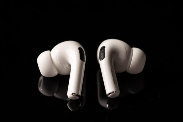 5 Best Bluetooth Noise Canceling Earbuds