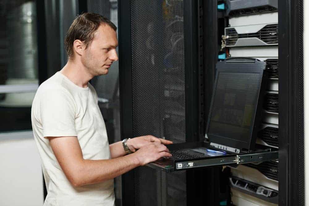 IPv4 vs IPv6 Explained and Compared