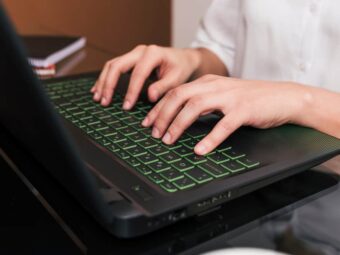 ASUS ROG Zephyrus Duo 15 GX550 Specs