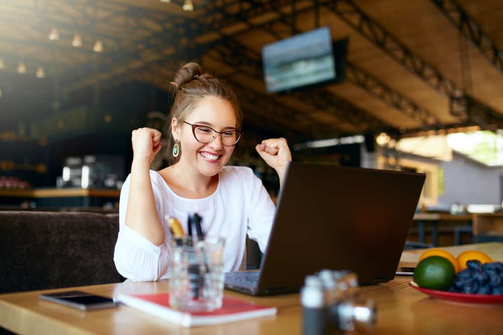 Dell XPS 15 2 in 1 Review  The Versatile 2 in 1 Laptop - 7