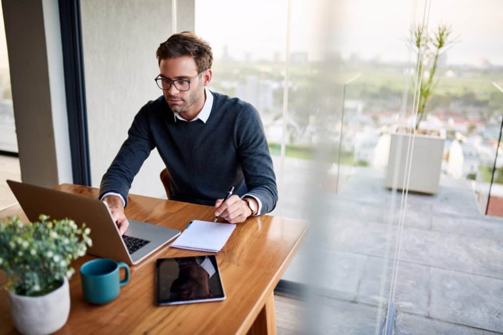 Dell XPS 15 9500 Review: An Ideal Laptop For Creatives