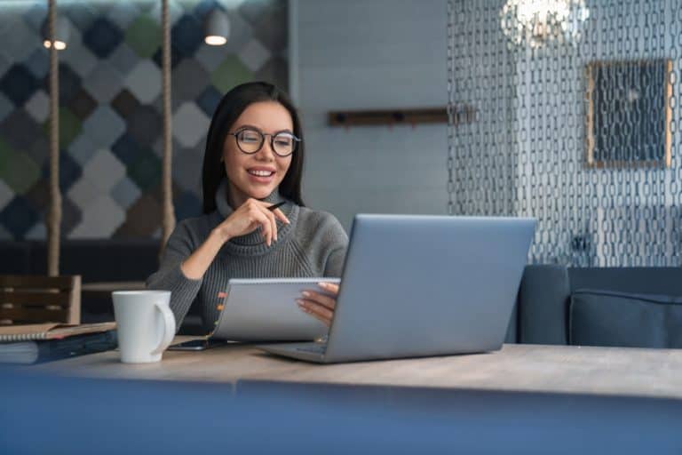 LG GRAM 13 Review: The Super Light Laptop