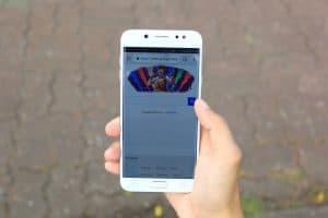 Samsung Galaxy J7 Star Review: Budget, But Worth Considering