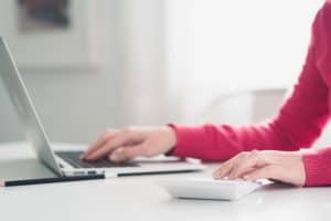 Dell Inspiron 15 Laptop Review: A Decent and Affordable Laptop