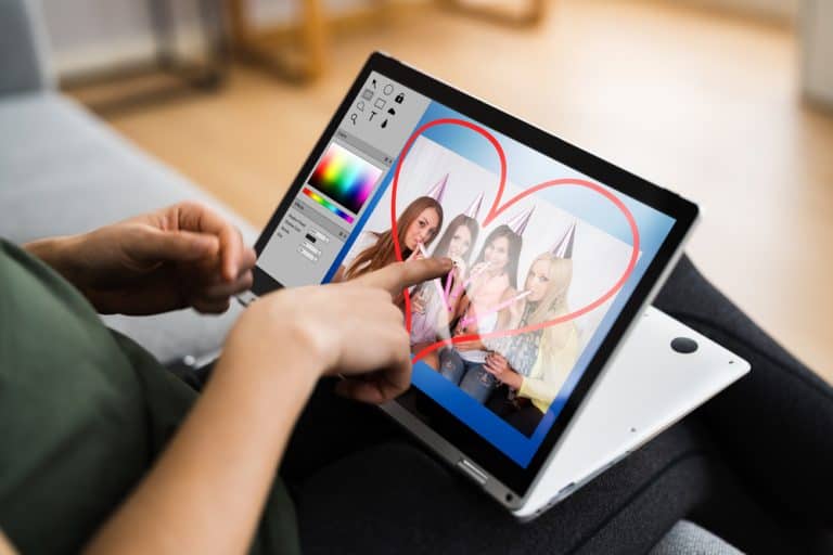 Microsoft Surface Go Review: A Compact 2-in-1 Laptop