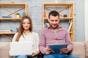 Tablet vs Laptop: Which is the Better Portable Computer?