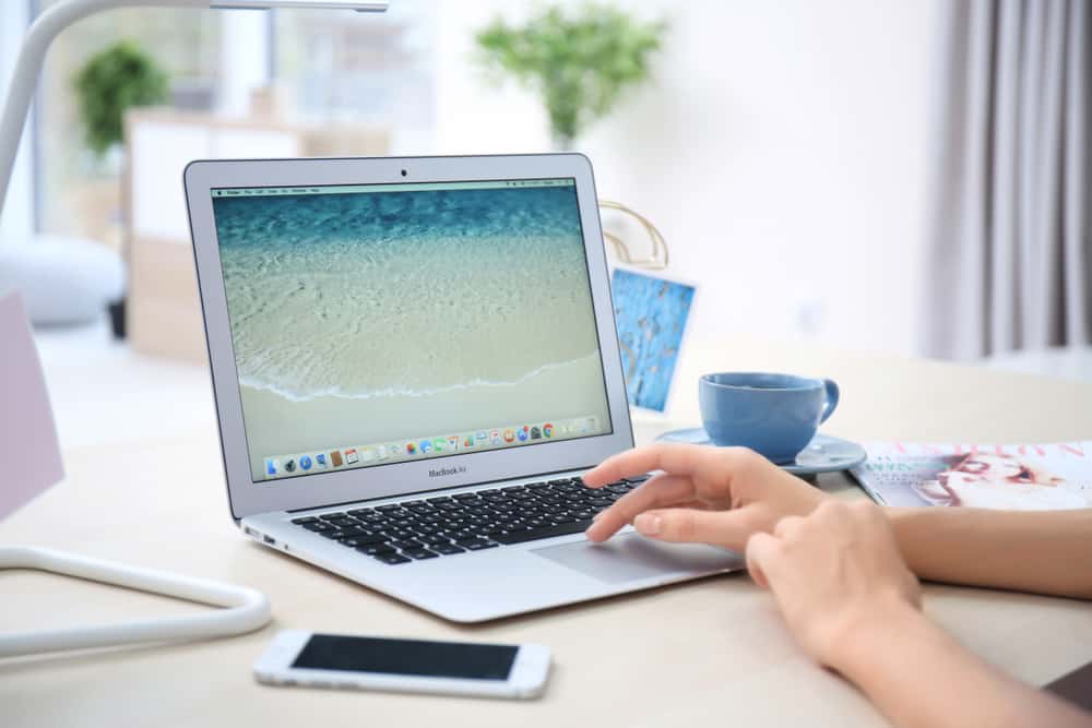 Apple MacBook Air 11-inch 2013 Review: Excellent Laptop
