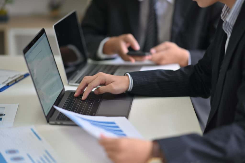 Surface Laptop vs Surface Pro  Which Is The Better Surface  - 7