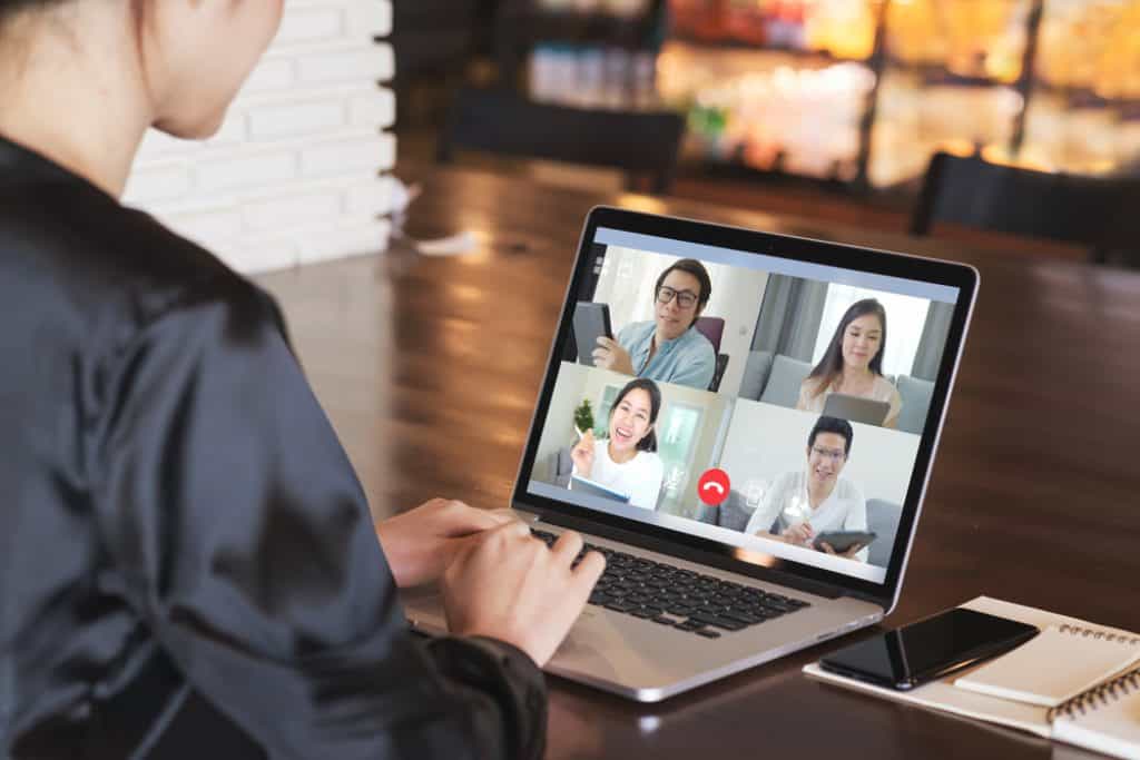 Lenovo Yoga C640 Review  A Convertible with Excellent Battery Life - 7
