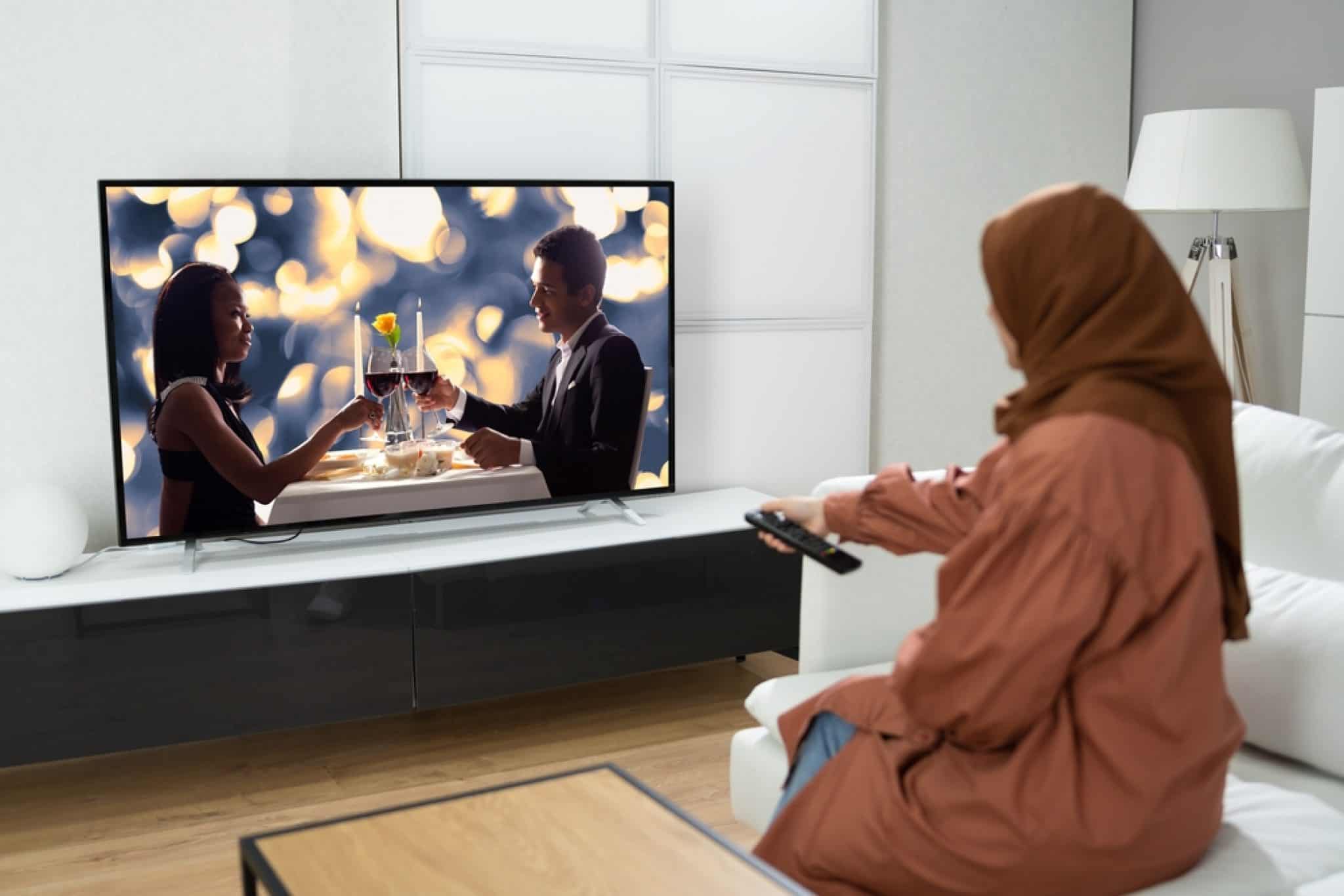 LG 70UH6350 Review A Largescreen TV with Good Performance