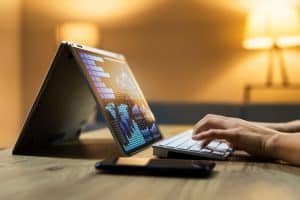 Lenovo Yoga C630 Review: A Lightweight 2-in-1 with Good Battery