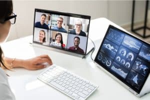 MacBook Air vs Surface Pro 4: Battle of Brand Supremacy