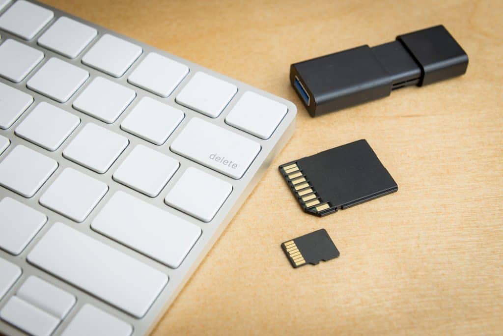Features Of Flash Storage Technology
