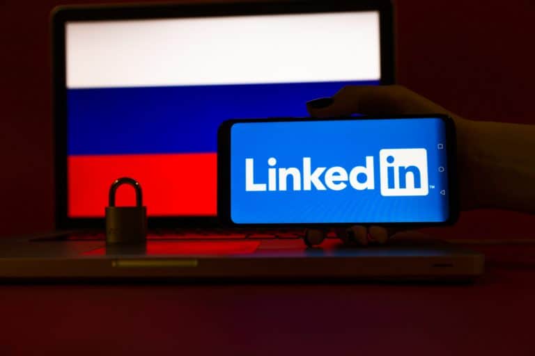 LinkedIn Private Mode Explained: What it and How it Works