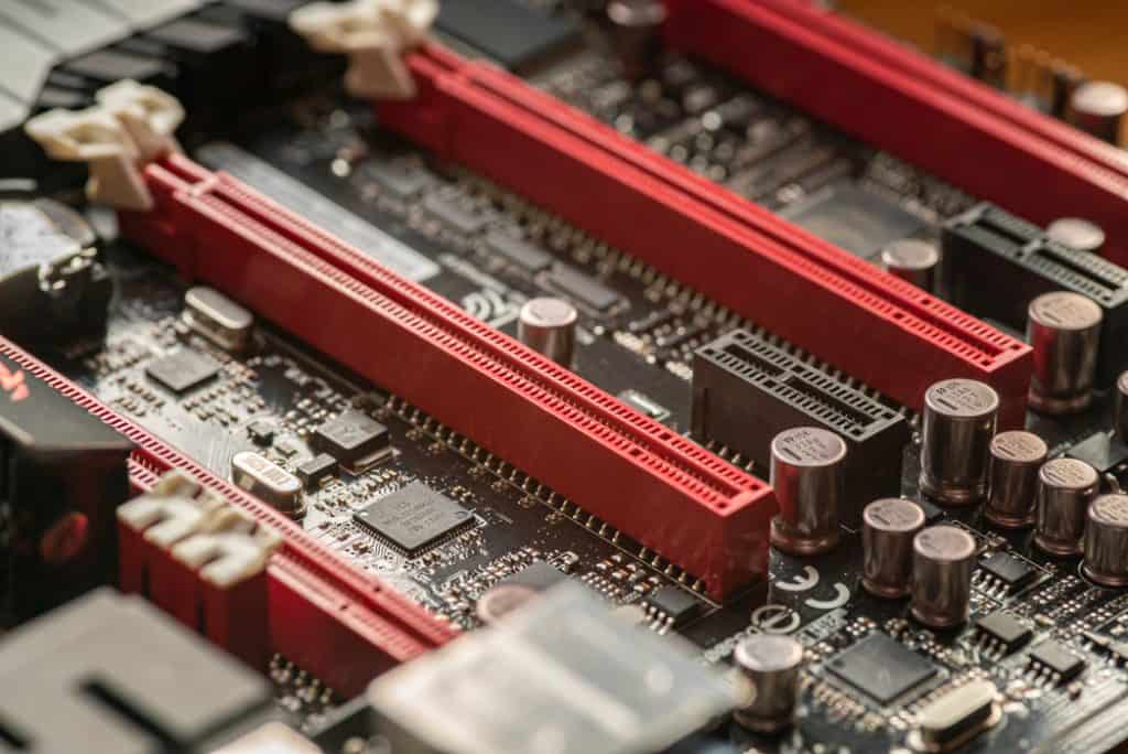 PCIe vs NVMe Overview