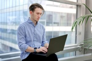 How to Link an Email Address in WordPress