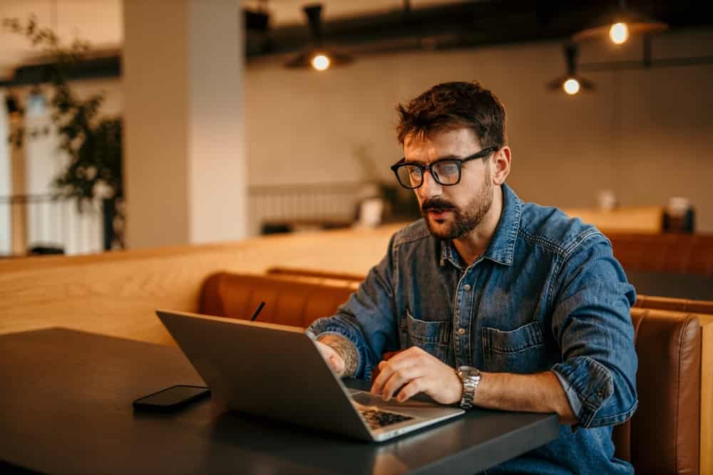 How To Check Running Process In Linux