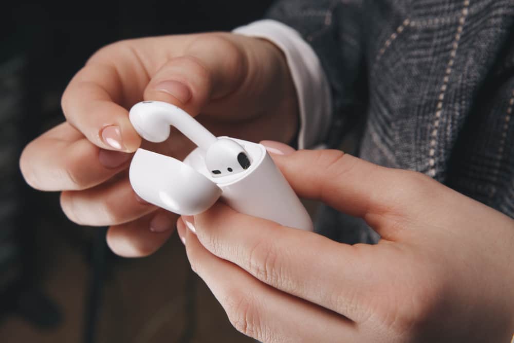 Reasons Your Airpods Are Not Loud