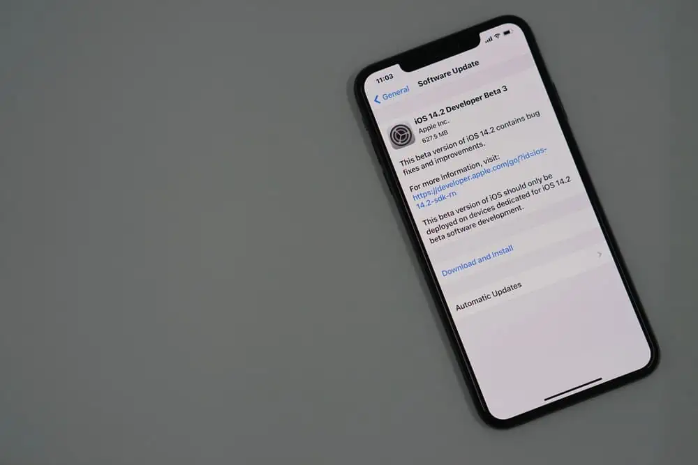 Why Is My iPhone Glitching Itechguides