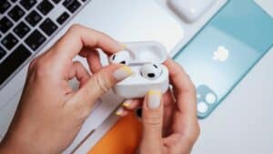 Why Won’t My AirPods Connect to My Mac