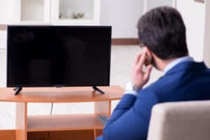 Why Does My Vizio TV Keep Turning Off?